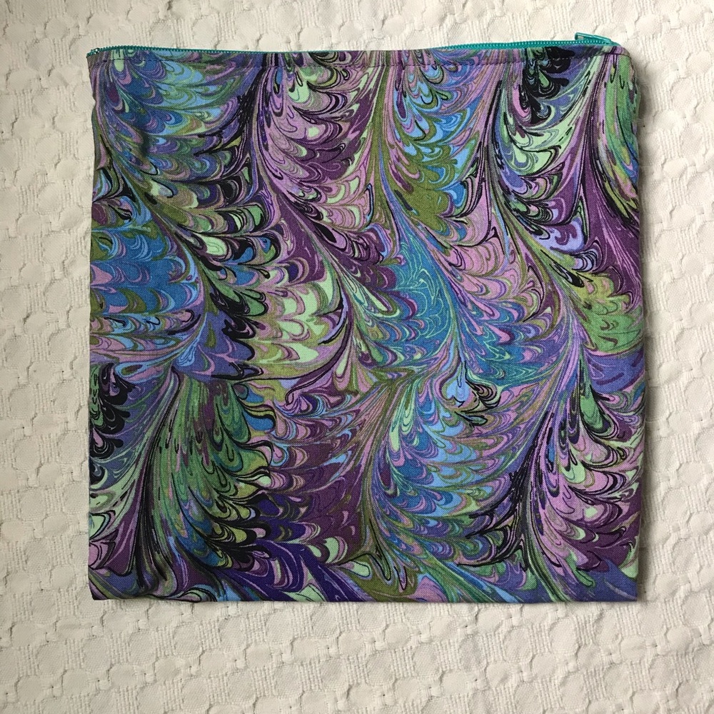 Zippered pouch